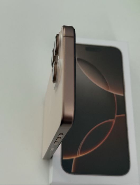 Iphone 16 PRO MAX 256 Natural Titanium ідеальний стан