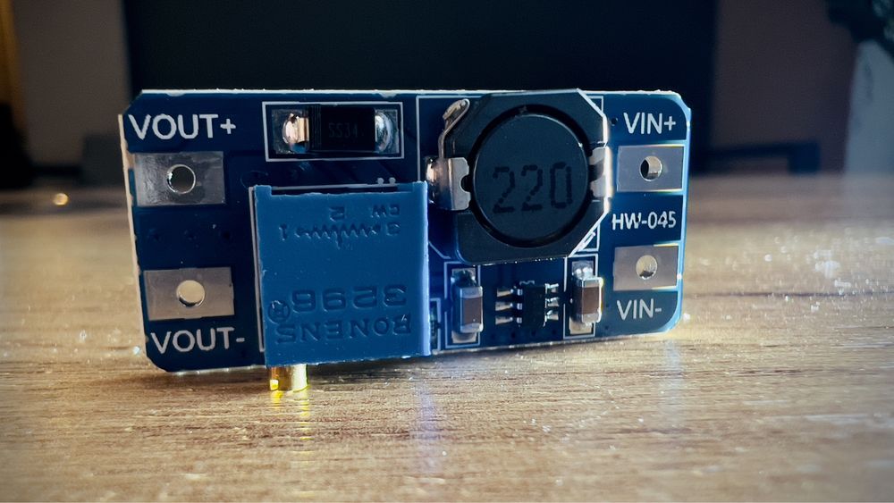 MT3608 в наличии повышающий DC-DC преобразователь IN2-24v,OUT5-28v
