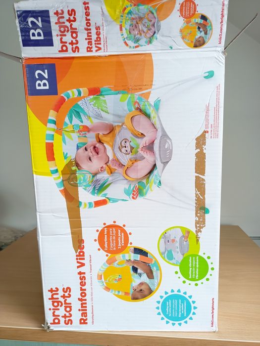 Bujaczek leżaczek z zabawkami wibracja