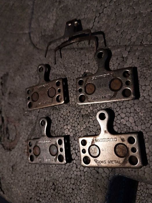 Pastilhas metálicas travões BTT Shimano