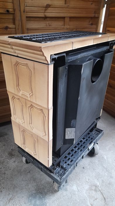 Piec kominek kaflowo żeliwny szamot Niemiecki Haas szyba do salonu bdb