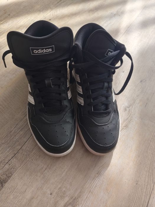 Wysokie trampki Adidas