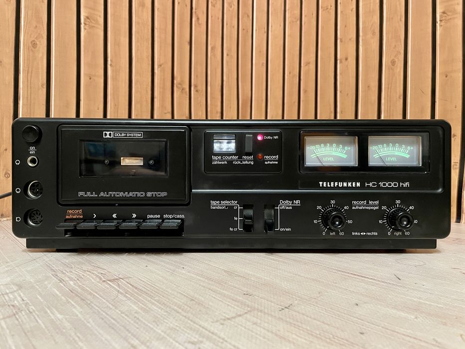 TELEFUNKEN HC-1000 касетна дека