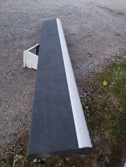 Полки підвісні з підсвіткою спрінтер екстралонг 906