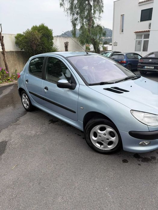 Peagout 206 1.1 i Hatchback 2001