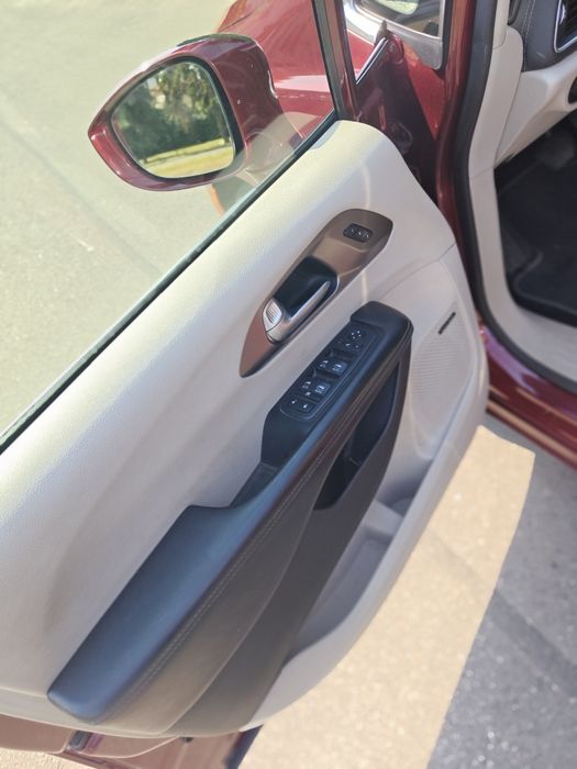 Chrysler pacifica