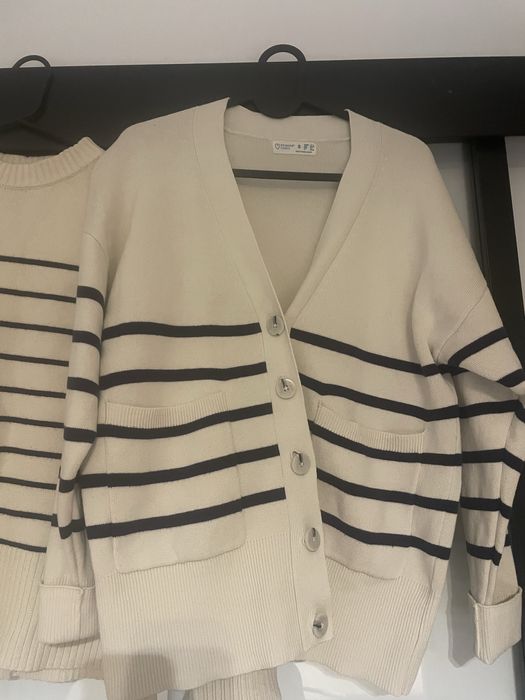 2 swetry paski Zara primark rozpinany