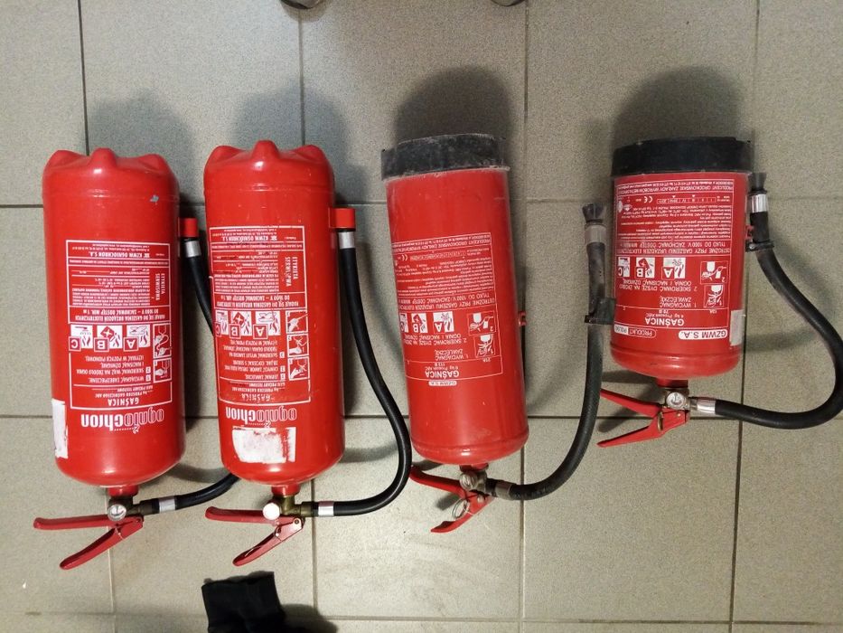 Gaśnica 6kg proszek 2 sztuki