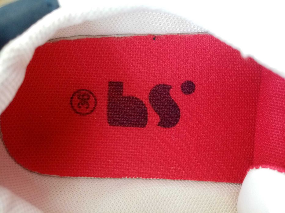 ténis: número 36, brancos