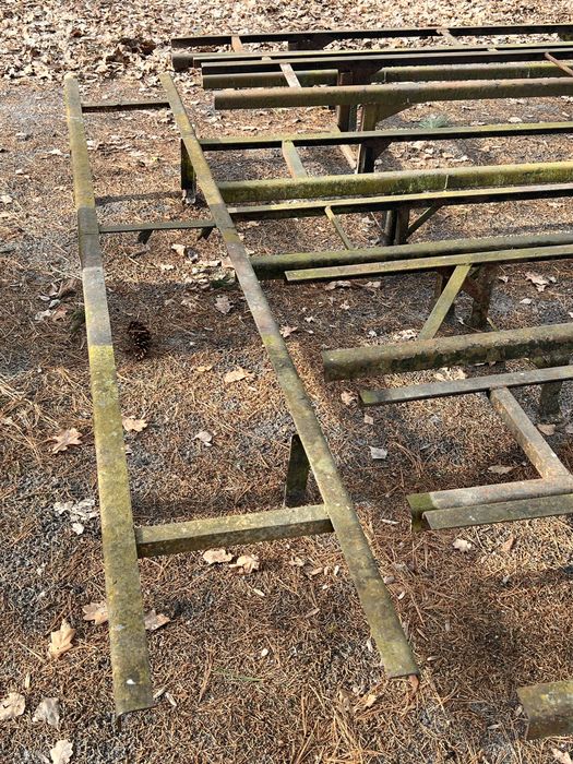 Reagly/Stojaki metalowe