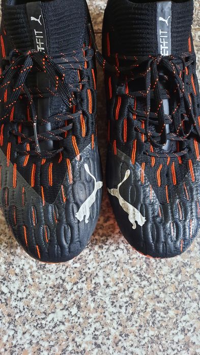 Професійні бутси Puma Future.