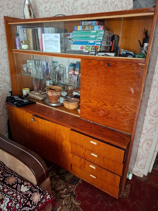 Віддам серват (самовивіз)