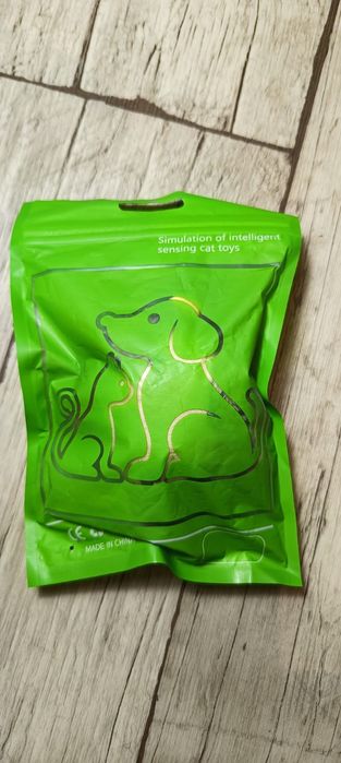 Inteligentna zabawka sensoryczna dla kota