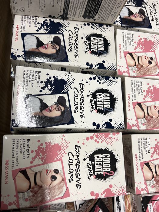 Farby do włosów różowe