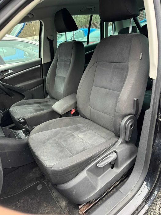 Комплект сидінь сидіння алькантара VW Tiguan 1 (5N) салон
