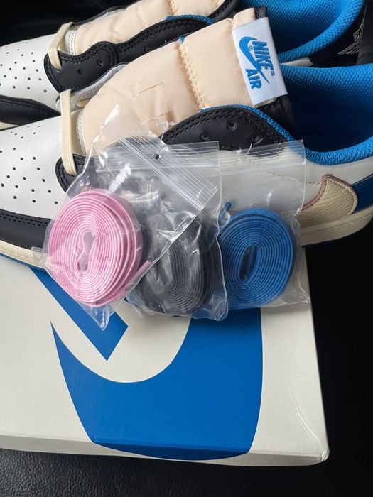 Air Jordan 1 low