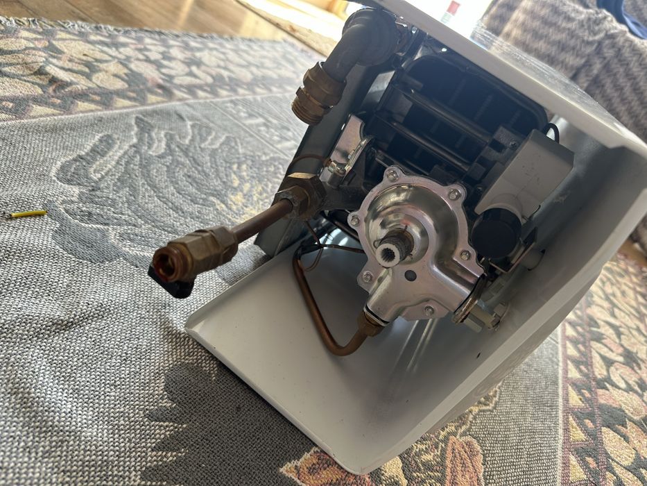 D61E - Morco 6 Litte Water Heater - Eletronic ignition - esquentador