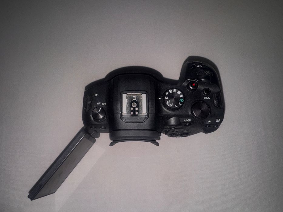 Canon  R6