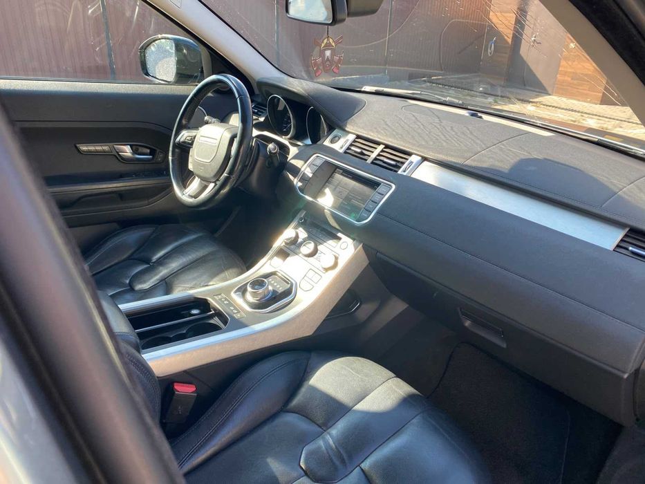 Продам автомобіль Land Rover Range Rover Evoque