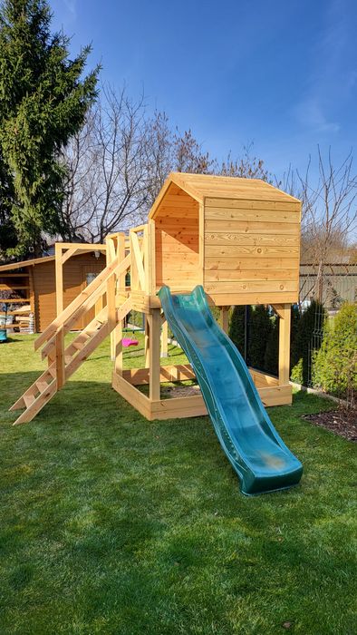 Duży Drewniany Domek dla Dzieci WENUS Plus Huśtawka, Zjeżdżalna
