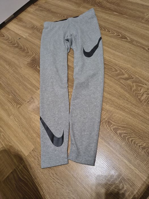 Legginsy sportowe Nike