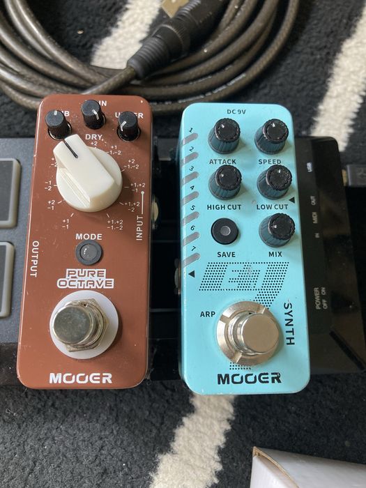 Mooer pure octave