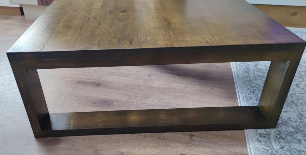 Mesa de centro em madeira