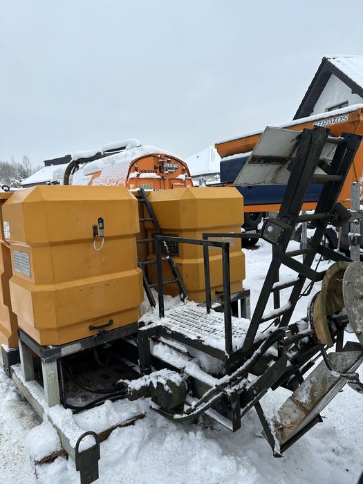 Solarka, posypywarka Mecagil Lebon 2,5 m3, Taśma