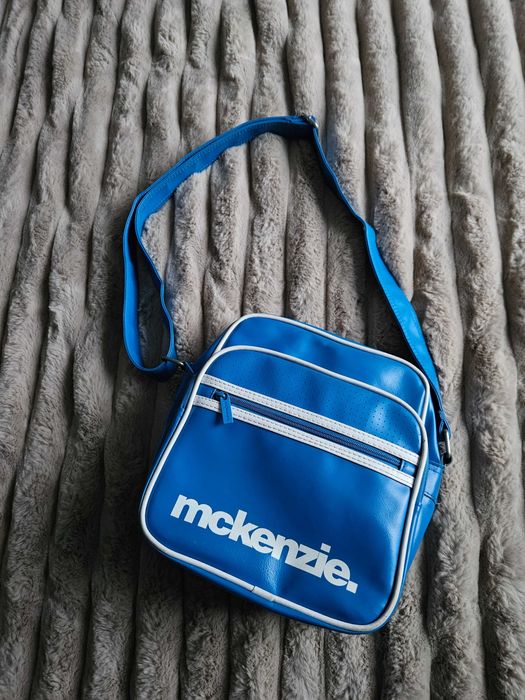 Torebka Mckenzie na ramię niebieska listonoszka