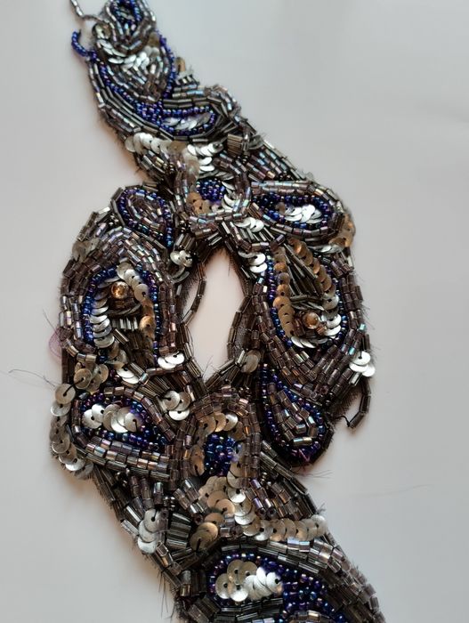 Ozdobna aplikacja pasmanteryjna z koralików i cekinów Boho paisley vintage  premium do gorsetu handmade DIY
