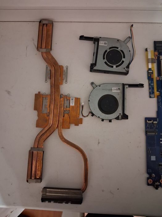 asus TUF А17 FA706IU-H7055 разборка по частям не целый
