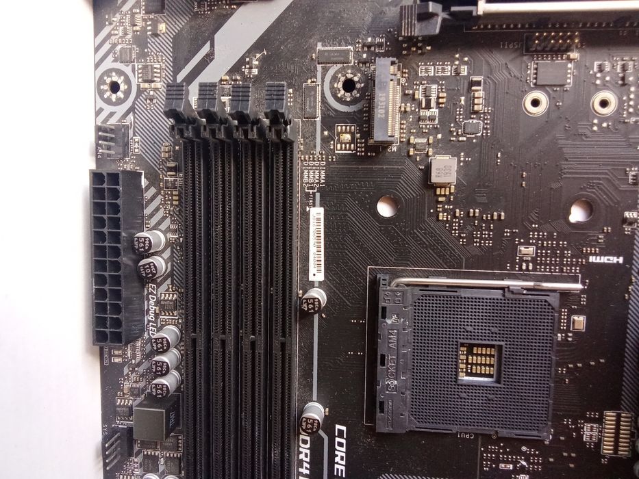 Msi. B450 max tomahawk