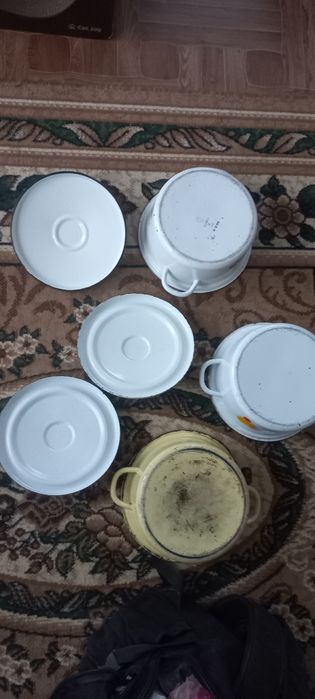 Кастрюля эмалирована 3.5л