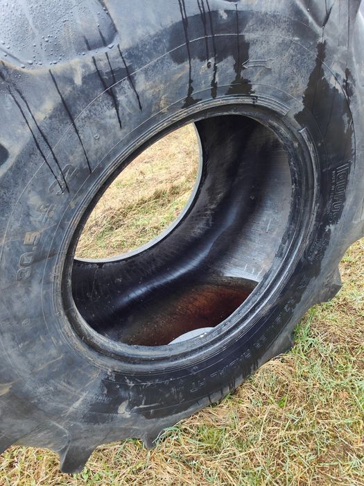 Opona 800/65 R32 Taurus 30.5 L R32 Radialna wzmocniona Energysaver