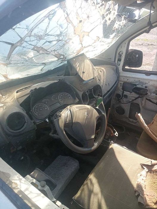 Продам авто Peugeot Bipper