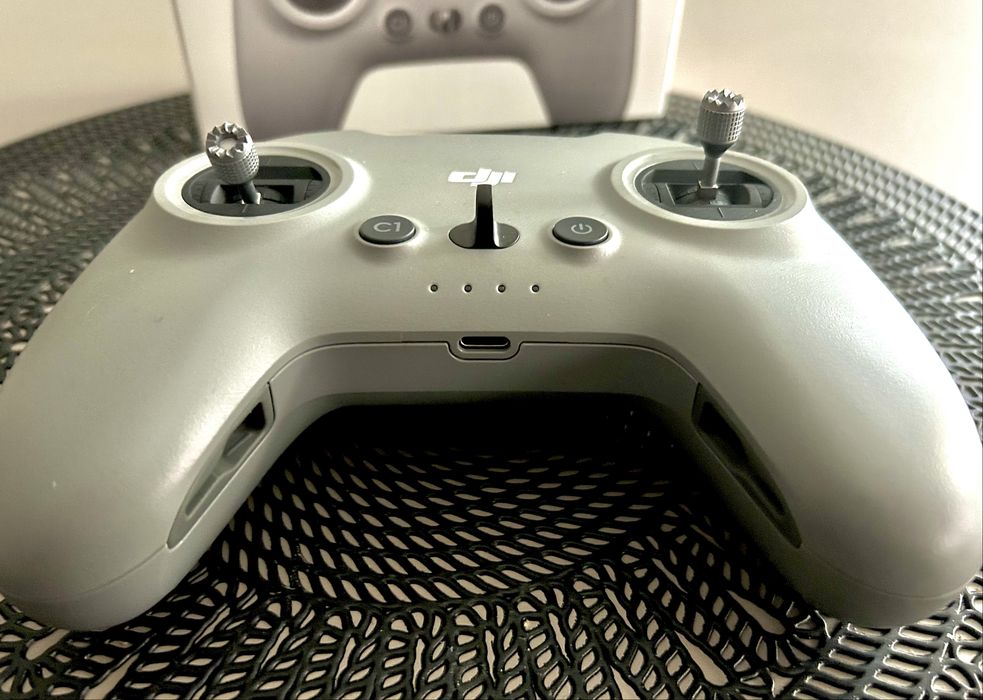 DJI Controller 3