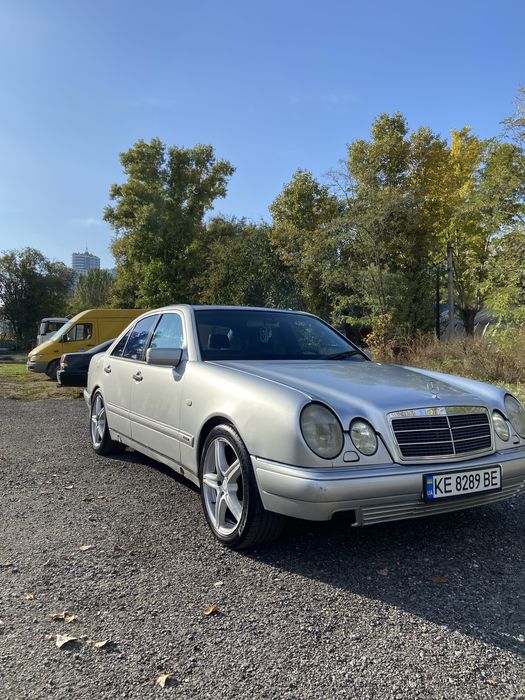 Mercedes-Benz ( W210 Avantgarde / 3.2 бенз АКПП )