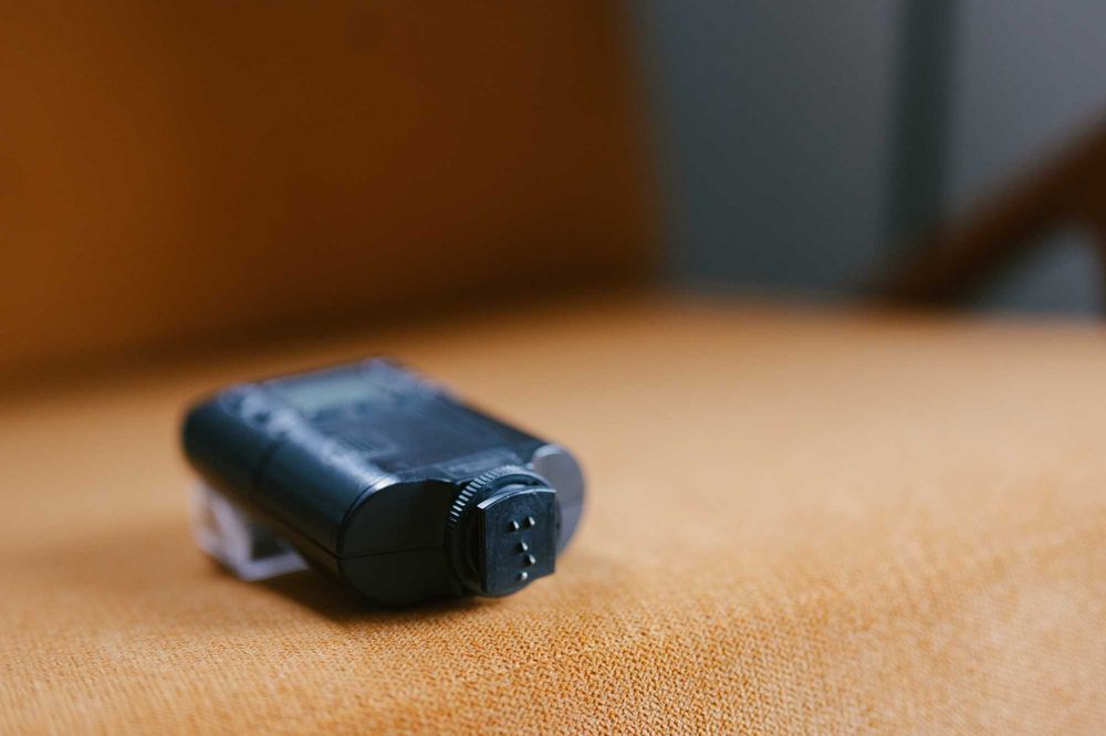 Flash Leica SF 24D com difusor 24/28