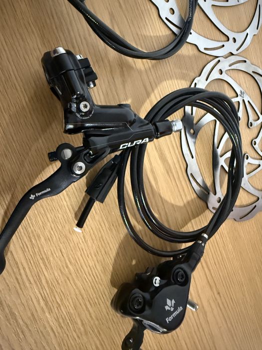 Par travoes Formula Cura com discos e adaptadores