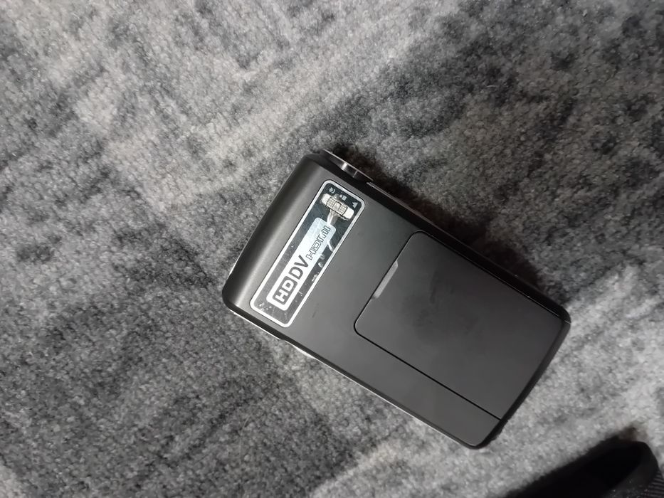 HD-відеокамера Medion MD 85806.