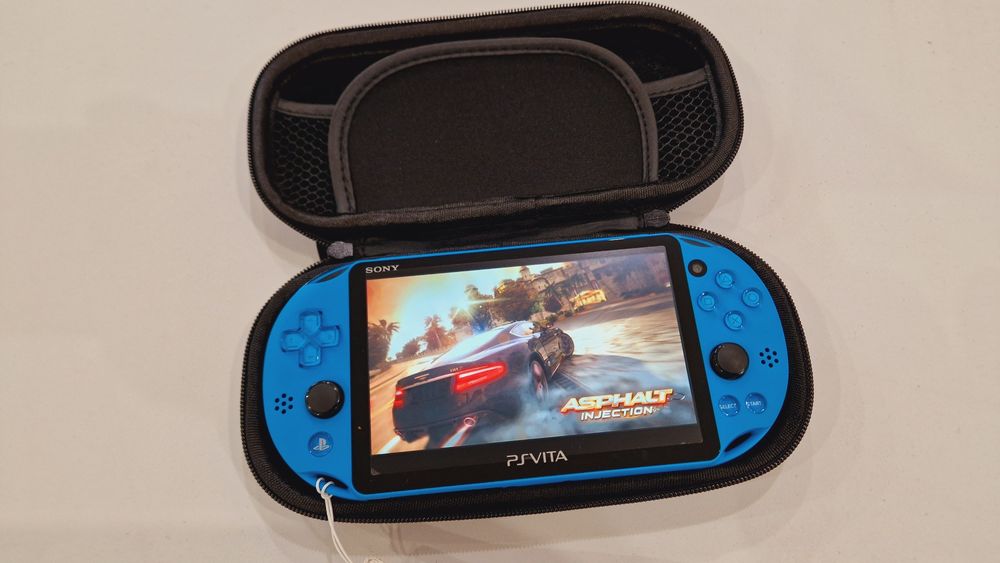 Sony Ps Vita Slim 64гиг 66игр + чехол!