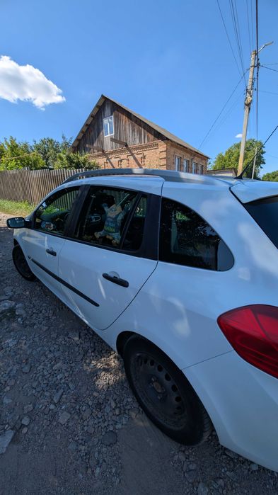 Продам авто Renault Clio універсал 2008р
