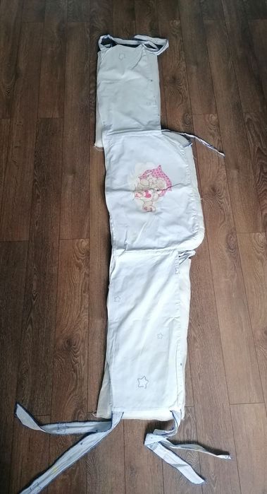 Ochraniacz do łóżeczka