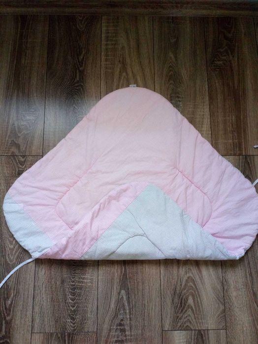 Becik, rożek niemowlęcy usztywniany