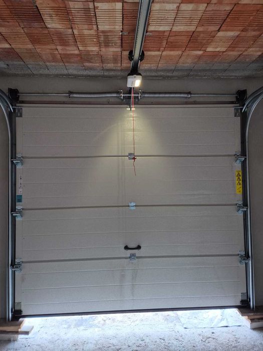 Brama segmentowa Wiśniowski Automatyczna 260 x 220
