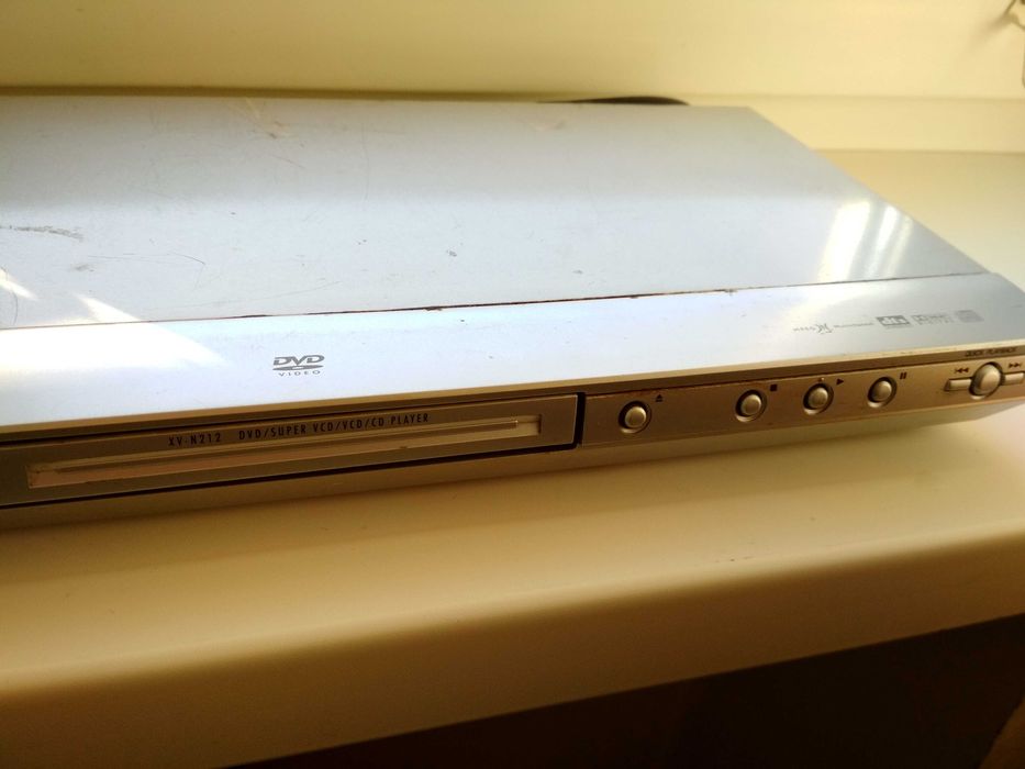 dvd-плеер JVC XV-N212S