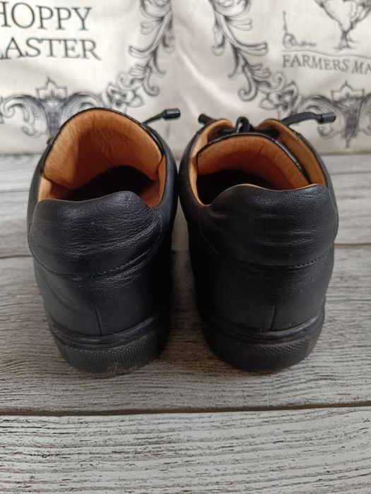 Czarne buty sportowe Kazar 38 skóra naturalna
