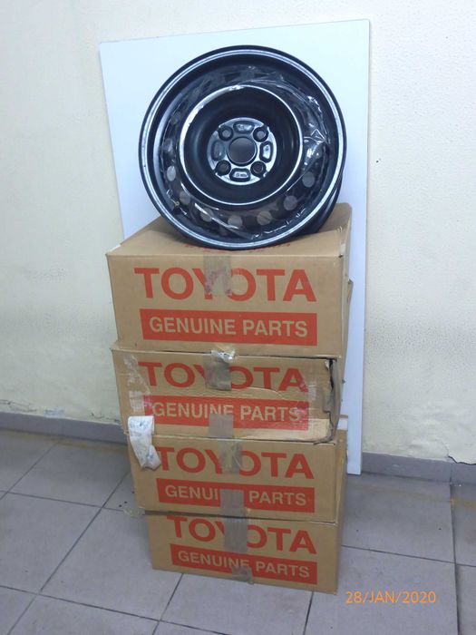 4 jantes de Toyota Yaris em aço