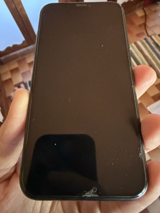 iPhone 11 64GB - Usado (Grade B)