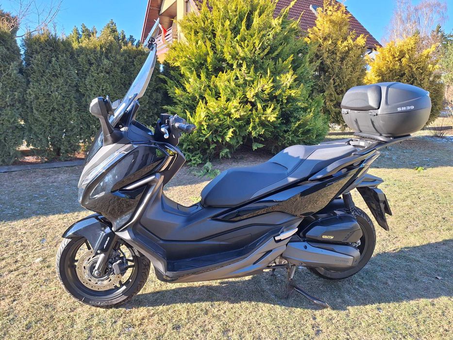 Honda Forza 125 cm na kat.B.
